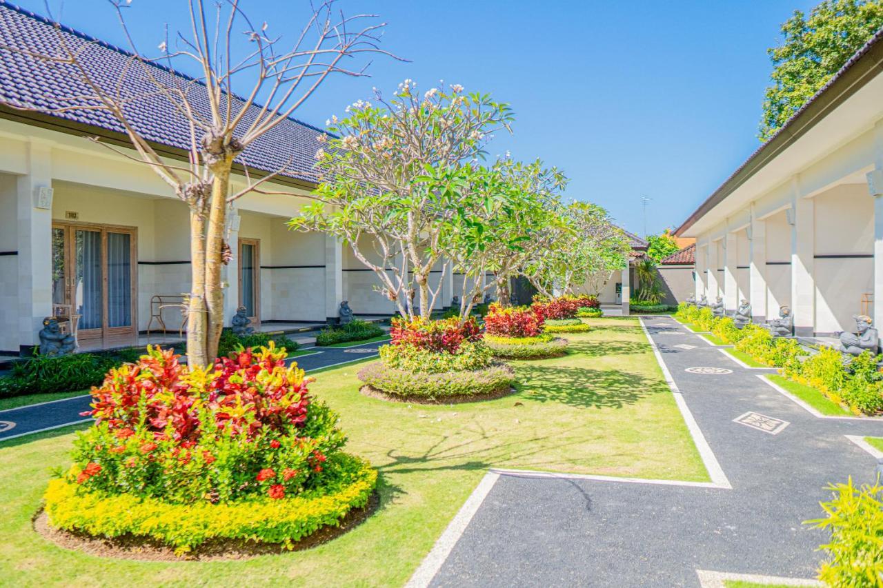 Green D'Mel Bali Nusa Dua  Exterior photo