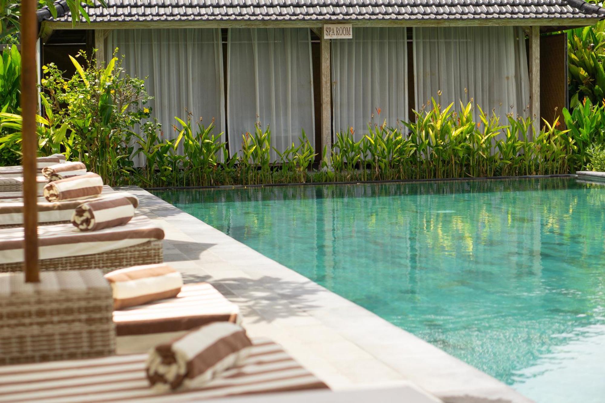 Green D'Mel Bali Nusa Dua  Exterior photo